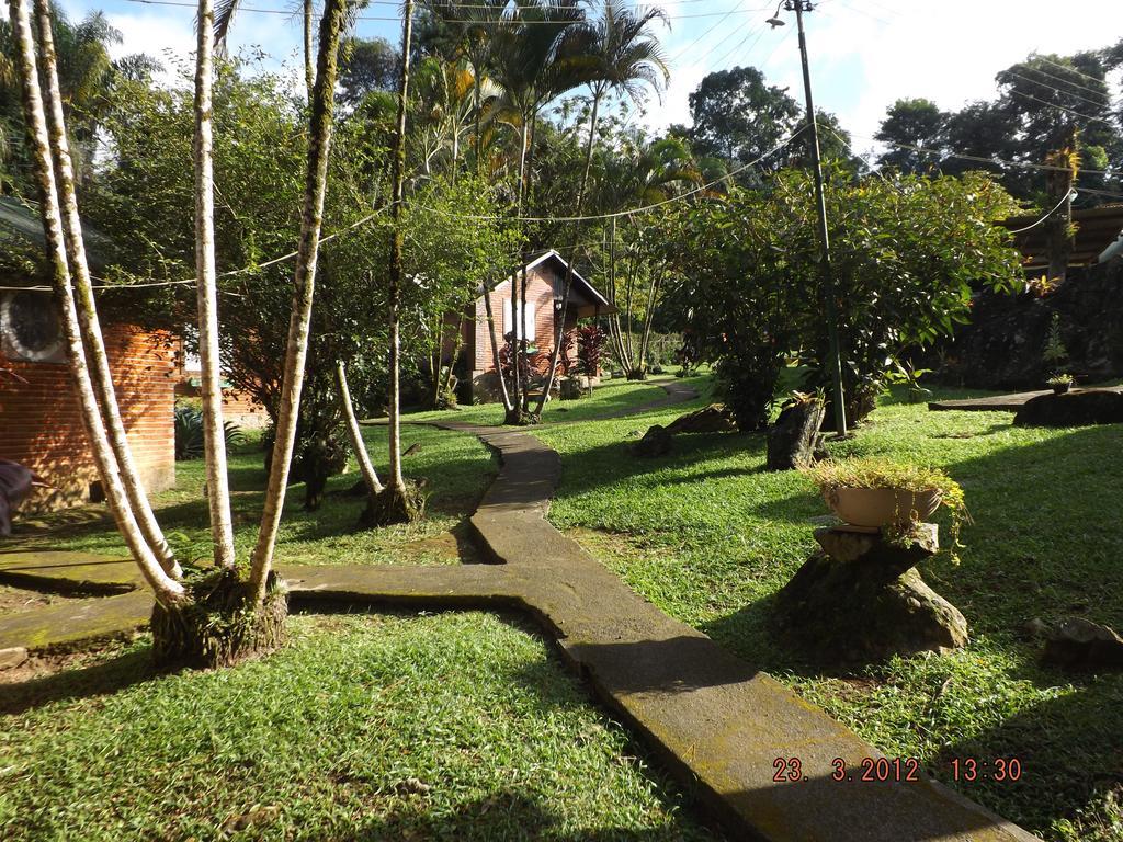 Pousada Quintal Das Pedras Penedo Exteriör bild